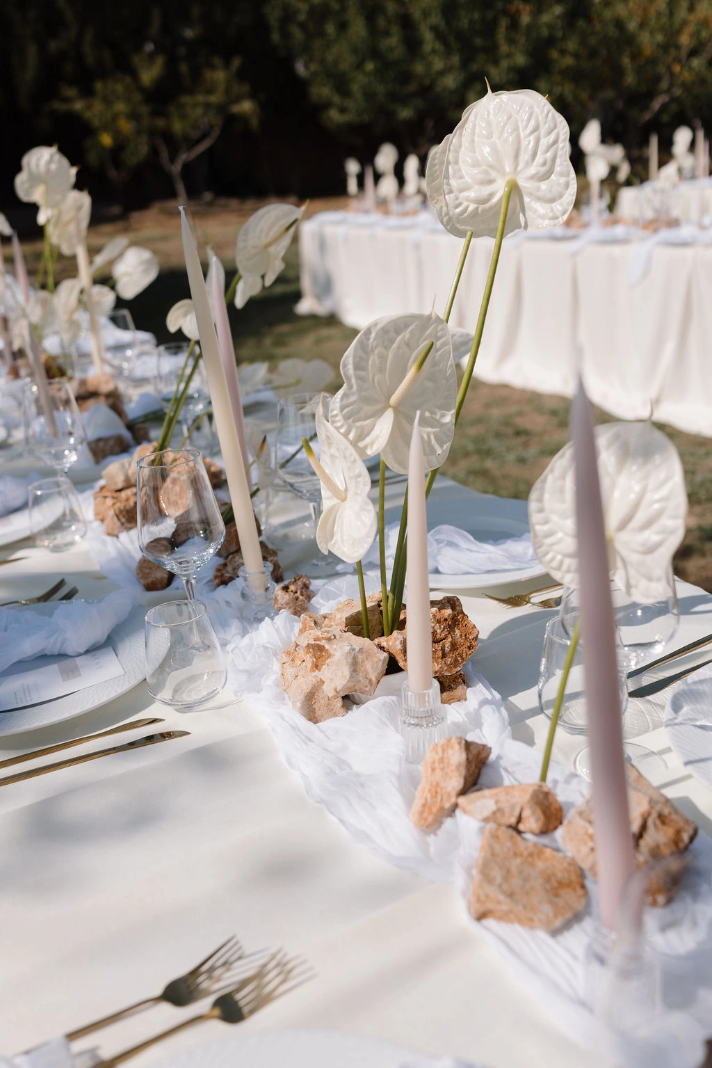Flottie wedding floral design and organisation for "Effortless Elegance" project at Talici Hill Villa