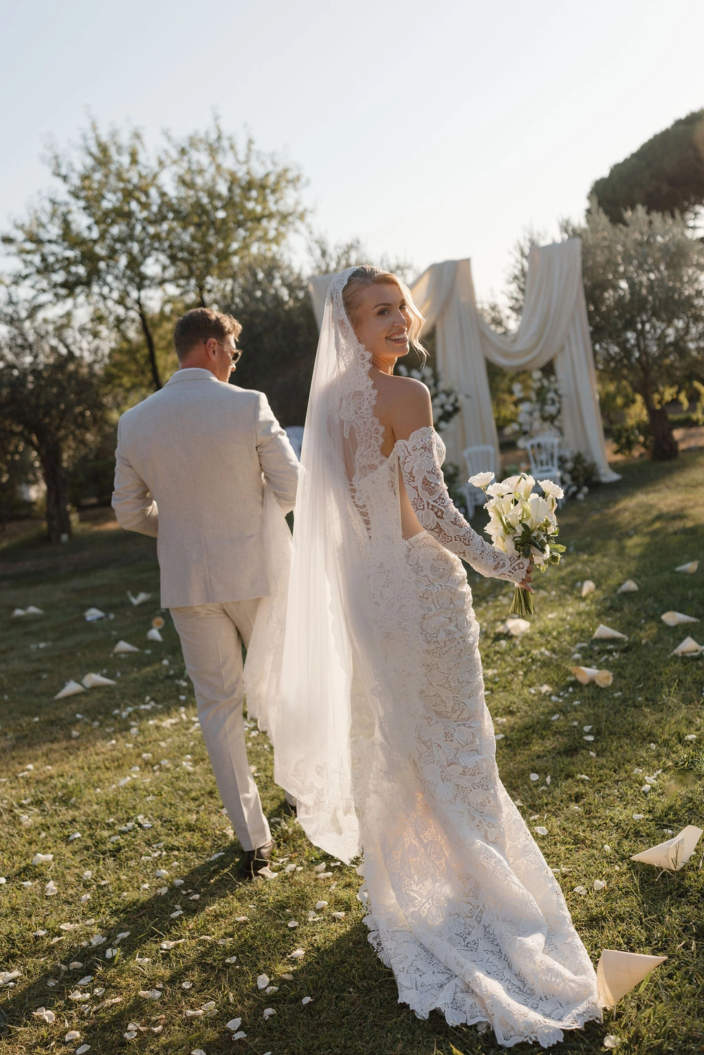 Flottie wedding styling and decor organisation for "Effortless Elegance" couple shoot at Talici Hill Villa